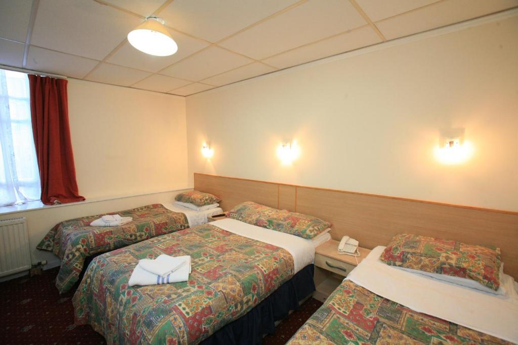 Smiths Hotel Glasgow Rum bild
